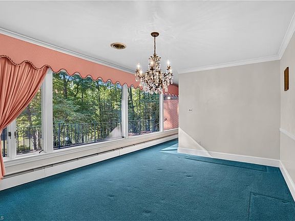 38th image of 801 Cliftwood Dr