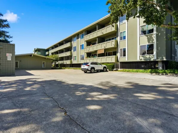 1458 Hudson St APT 116, Redwood City, CA 94061
