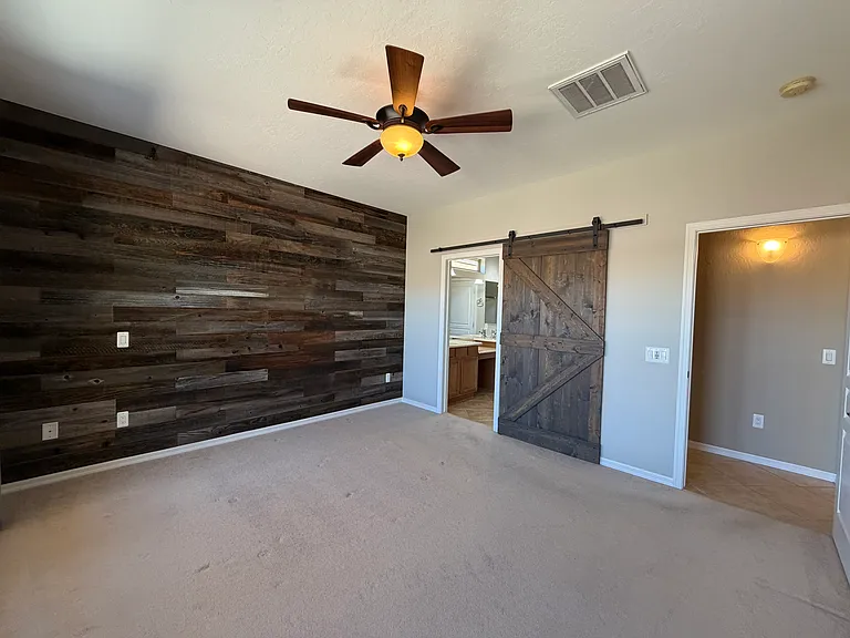 1072 Bunkhouse Ct — Photo 15