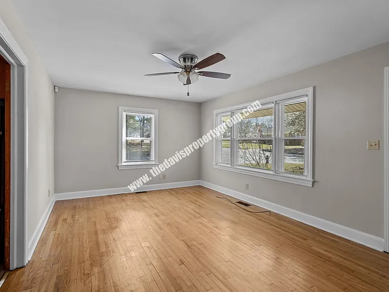 1200 Paul St — Photo 6