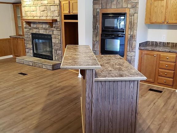 4th image of 112 Smart Park Ln