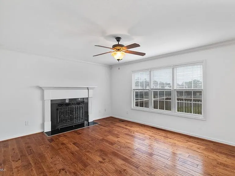 147 Harvest Moon Dr — Photo 17