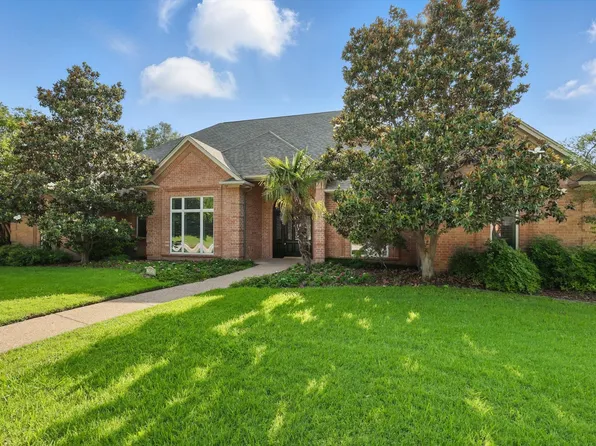 5020 Still Meadow Dr, Fort Worth, TX 76132