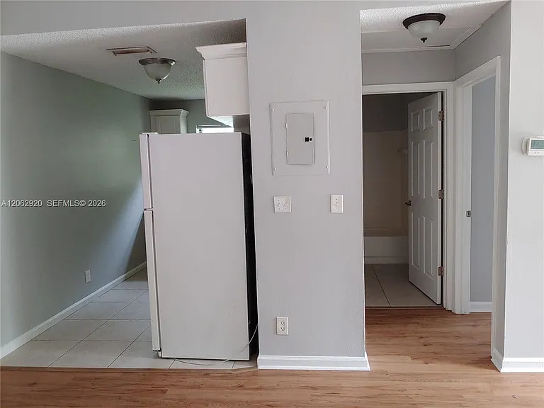 5060 Sanctuary Way #E — Photo 3