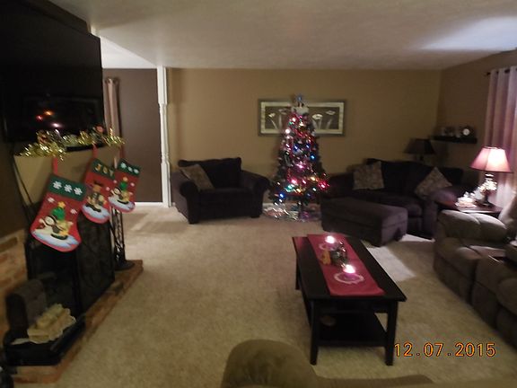 3rd image of 521 Buckwalter Dr
