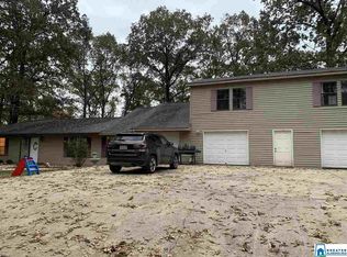 950 Greentree Dr, West Blocton, AL 35184