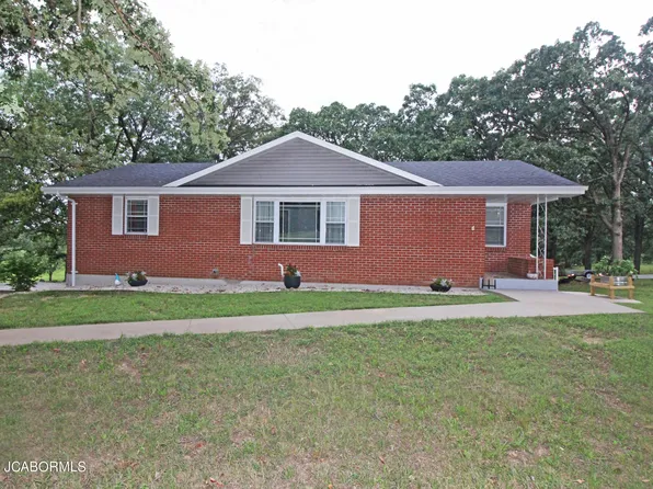 136 Route U, Centertown, MO 65023