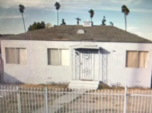 611 W 82nd St, Los Angeles, CA 90044