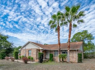 7394 Manatee St, Navarre, FL 32566