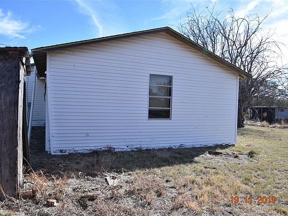 3rd image of 4611 County Road 350