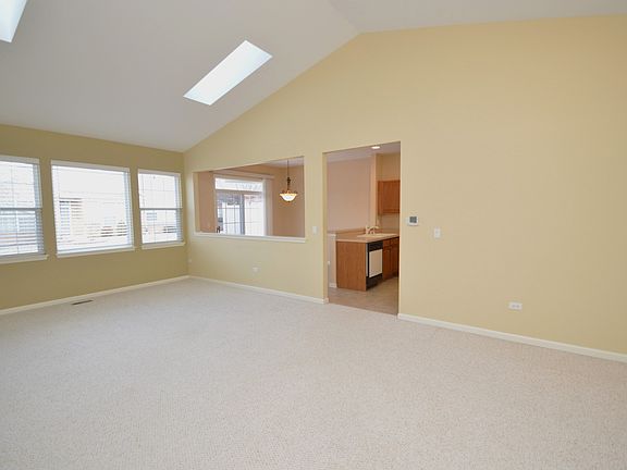 5th image of 16242 Tomahawk Lake Ct