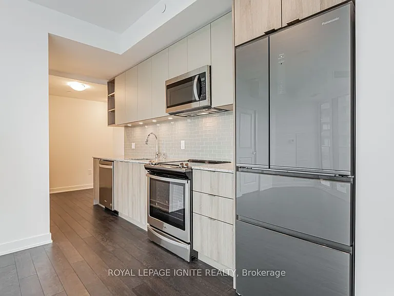 100 Eagle Rock Way #305 — Photo 14
