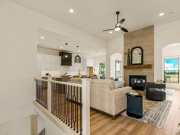 4th image of 12804 S Foxborough Ct