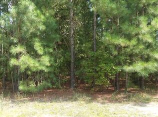 Pinecrest Dr, Fayetteville, NC 28306