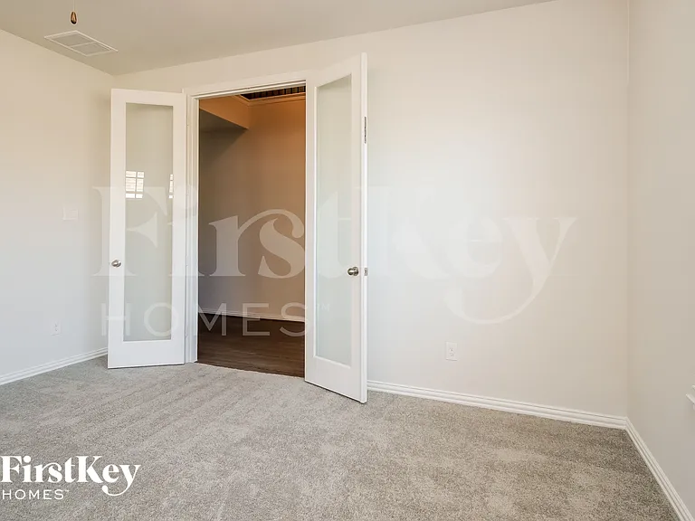 24323 Huntcliff Dr — Photo 6