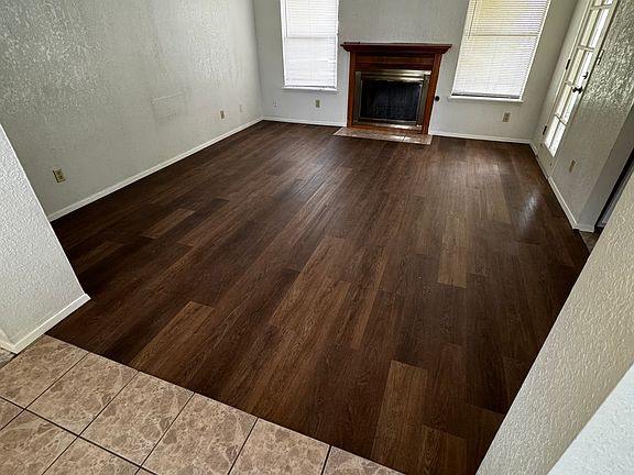 2nd image of 5505 Beechwood Pl