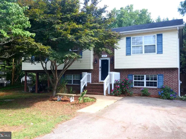 419 Grover Ln, Lusby, MD 20657