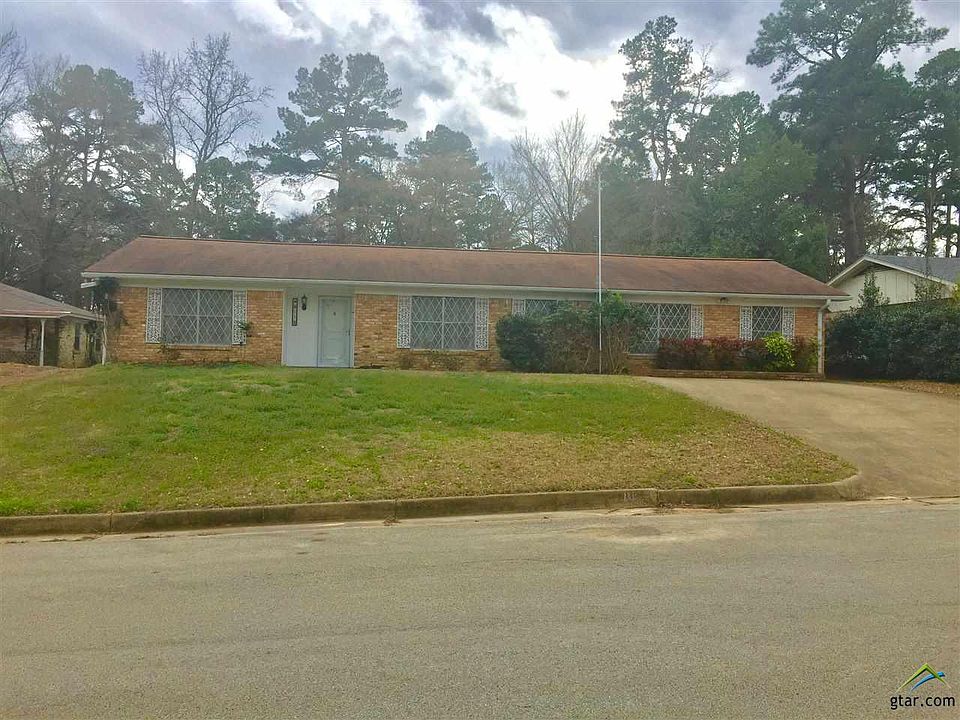 1st image of 8118 Brookhollow Dr