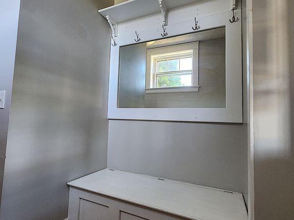 2nd image of 732 N 12th St Floor 2