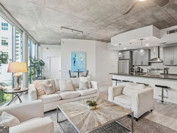 950 W Peachtree St NW Unit 803, Atlanta, GA 30309