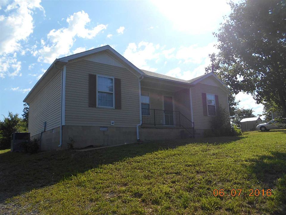 1st image of 38 English Dr