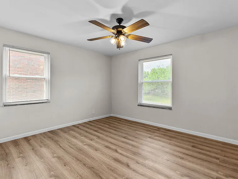 7812 Drexel Dr — Photo 14
