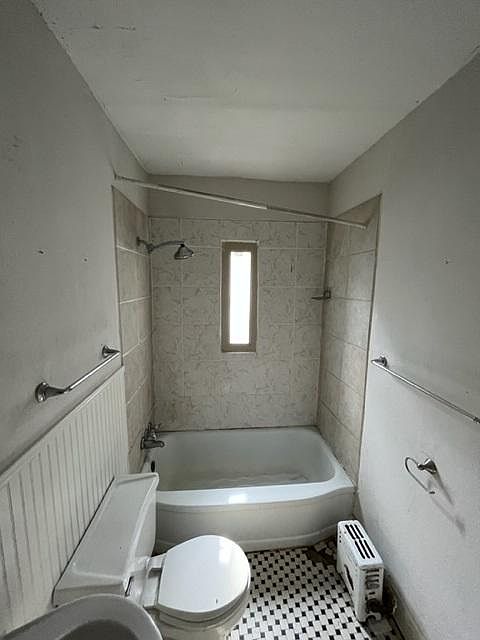 1st image of 3739 Marion Ave