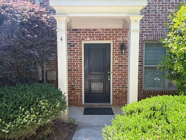 200 Grove St #A-4 — Photo 10