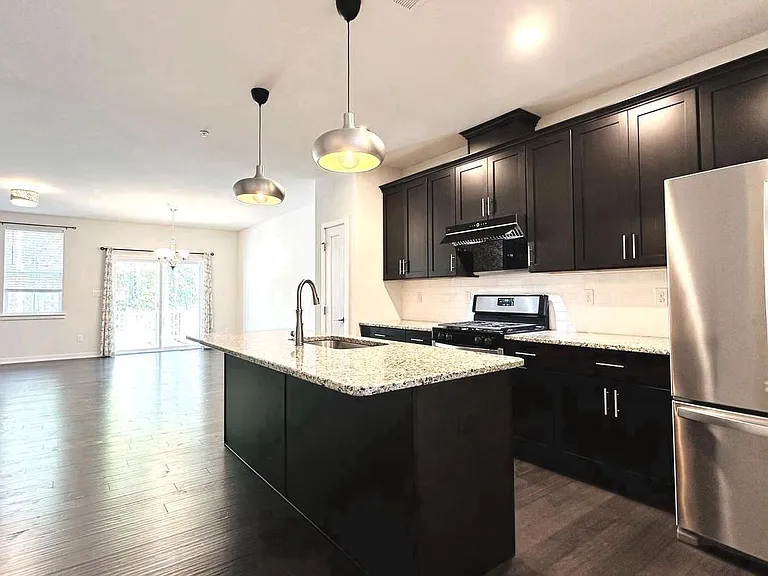 229 Wynstone Ct — Photo 7