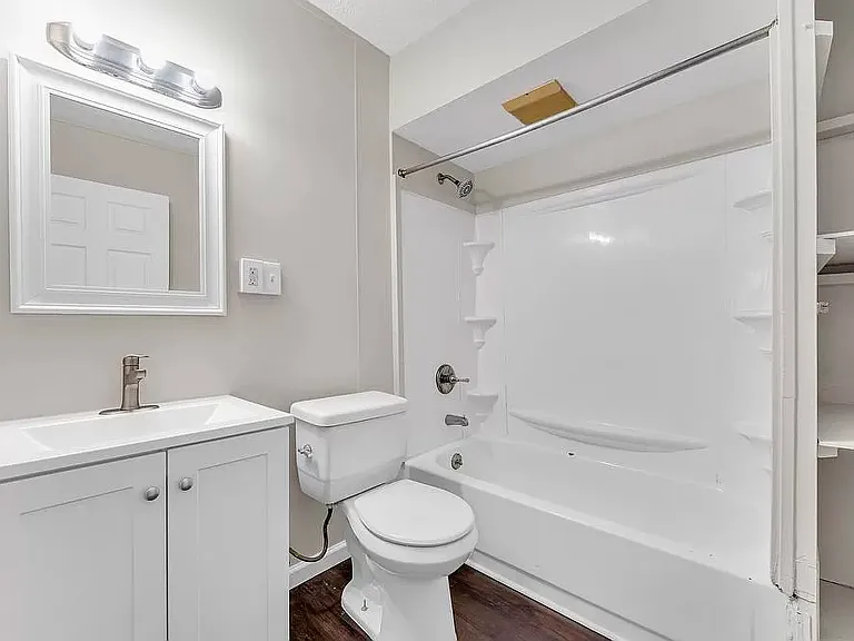 2120 Robin St #4 — Photo 1