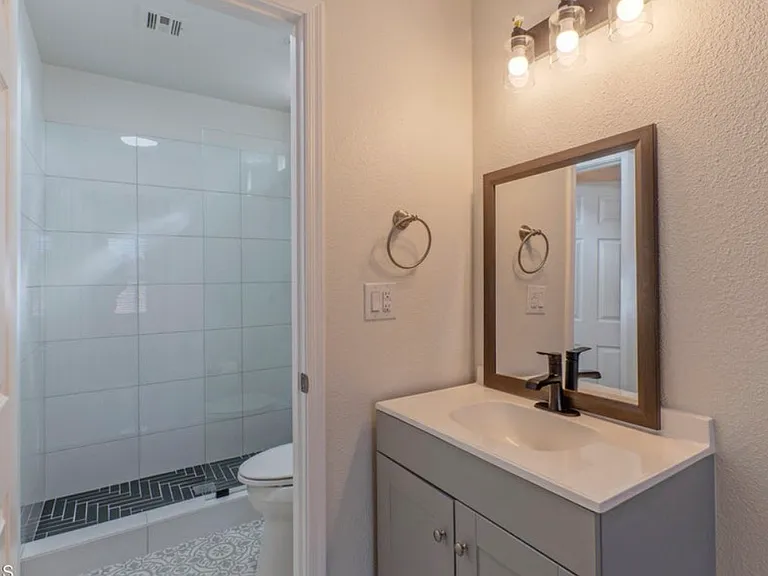 9032 E Karen Dr — Photo 18