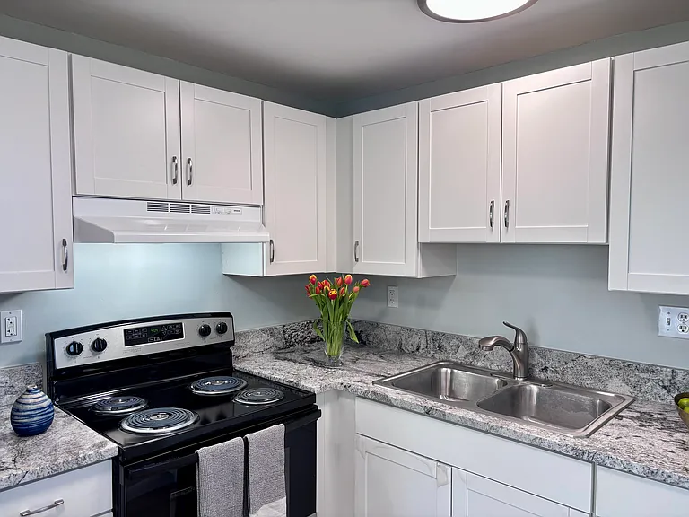1950 Lake Osborne Dr #3 — Photo 5