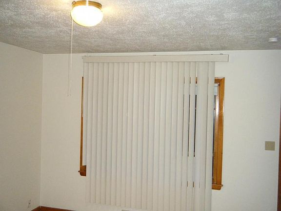 5102 North 60th Str -_ 11 -_ pics before