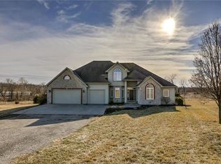 10901 NW Tiffany Springs Rd, Kansas City, MO 64153