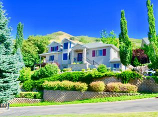 3795 S Highland Ct, Bountiful, UT 84010