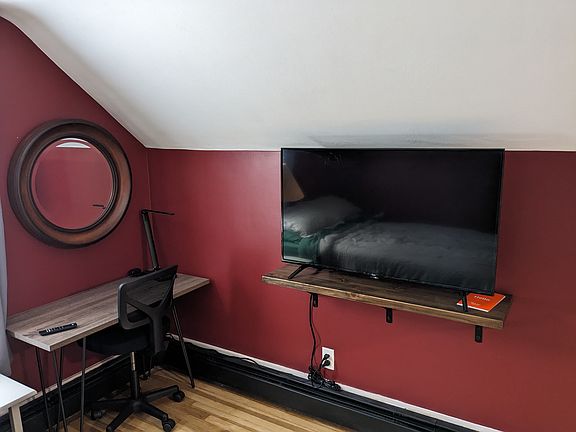 2nd image of 38 Pinehurst Ave