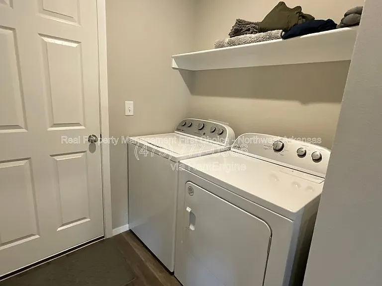 2608 S Silver St — Photo 7
