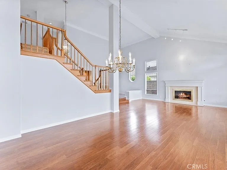 2634 N Waterford St — Photo 4