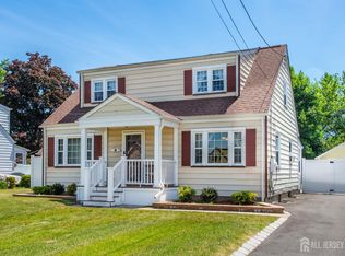 146 Giles Ave, Middlesex, NJ 08846