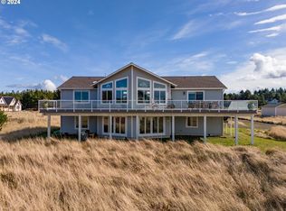 14520 M Pl, Long Beach, WA 98631