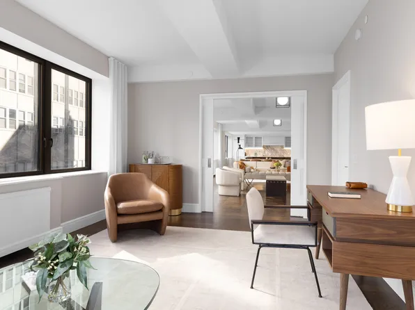 220 East 20th Street image 7 of 18