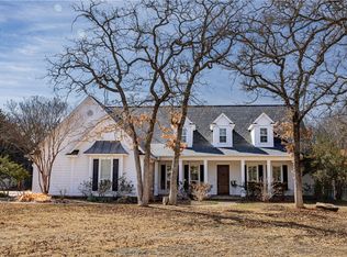 1145 Autumn Oaks Cir, China Spring, TX 76633