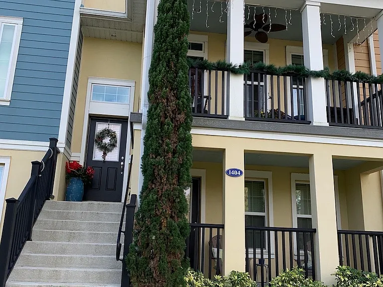 1404 Winter Wharf Ln #1 — Photo 1