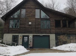 57 Georges Knoll Rd, Warrensburg, NY 12885