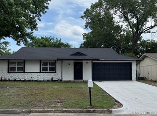 913 W Washington Pl, Broken Arrow, OK 74012
