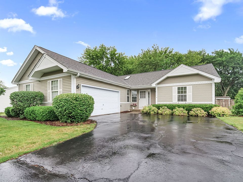 1st image of 4548 Vista Dr