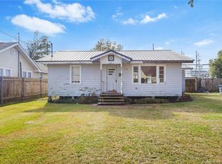 710 11th St, Lake Charles, LA 70601