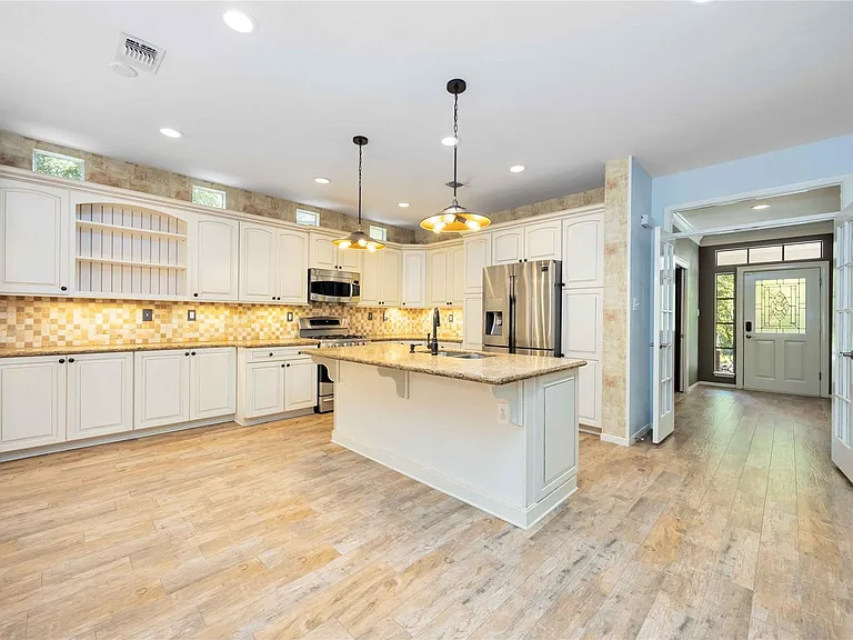 11 Alden Glen Ct — Photo 16