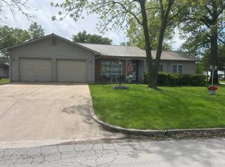 321 W Missouri Ave, Memphis, MO 63555