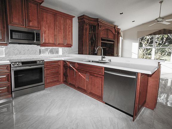 2nd image of 11565 Pamplona Blvd